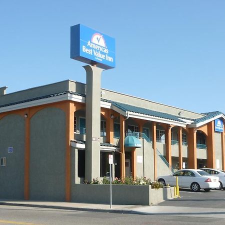 Americas Best Value Inn Corona Exterior foto